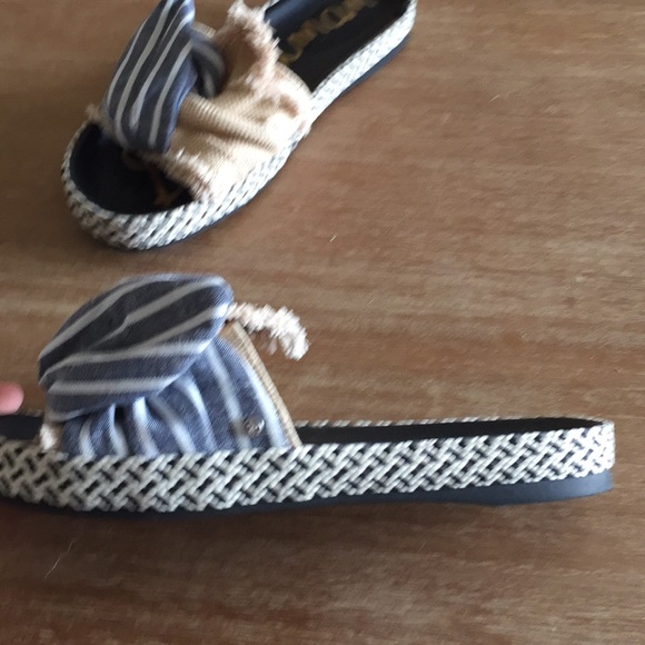 Sam Edelman ‘Casual’ summer sandals! - Picture 3 of 5